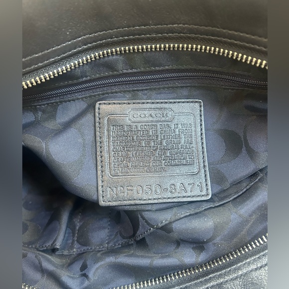 COACH HAMPTONS black leather classic COACH tote bag/purse - Picture 8 of 12